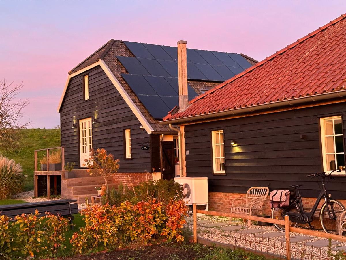 Het Spoel - The Black Barn Кулемборг Экстерьер фото